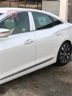 Hyundai Azera
